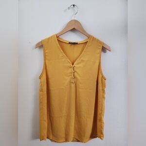 Adrianna Papell‎ Women's Mustard Yellow Sleeveless Blouse Shirt Medium